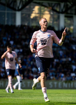 Malmö FFs Daniel Gudjohnsen jublar