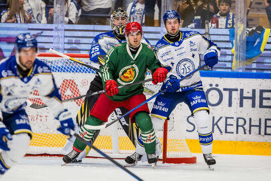 Leksands målvakt Robin Christoffersson och Moras Ethan De