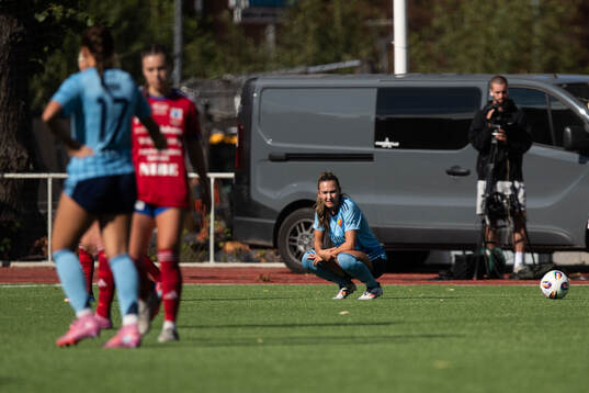 Djurgårdens Lucia Duras deppar