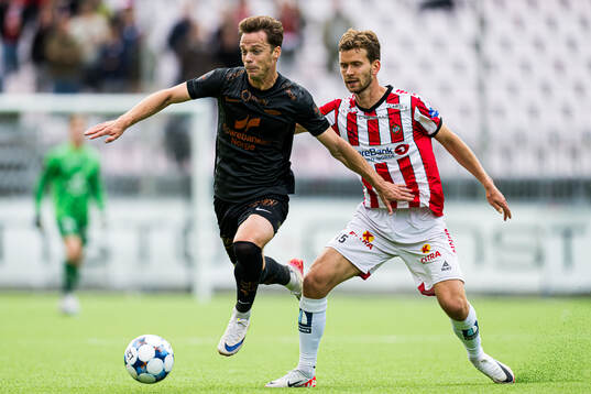 Felix Horn Myhre of Brann and Vegard Erlien of Tromsø