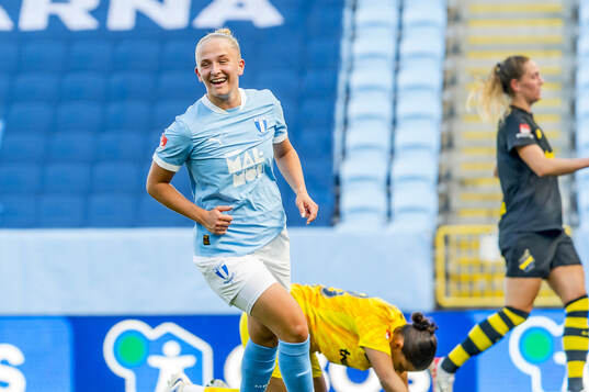 Malmö FFs Tuva Skoog jublar