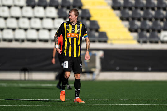 Häckens Simon Gustafson deppar