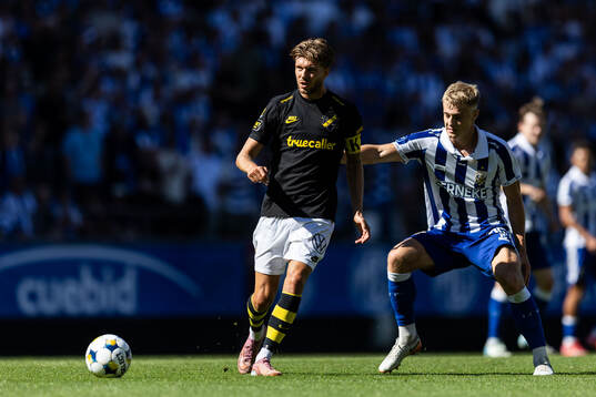 AIKs Anton Salétros och IFK Göteborgs David Kruse