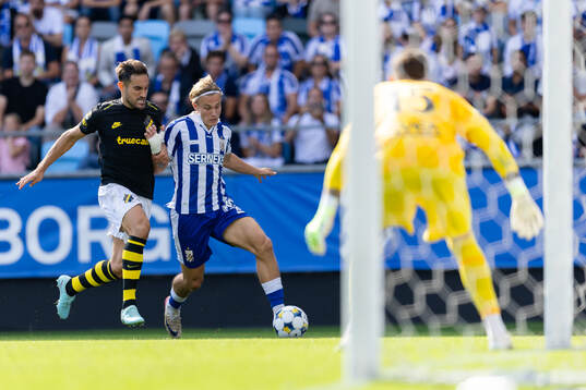 AIKs Sotirios Papagiannopoulos och IFK Göteborgs Linus