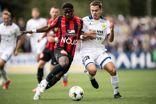 Brommapojkarnas Issiaga Camara och Sirius Leo Walta