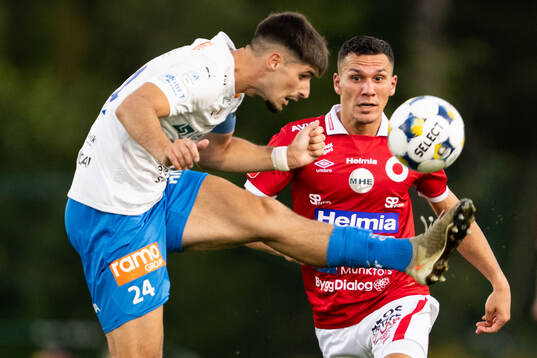 Värnamos Emin Grozdanic och Degerfors Arman Taranis