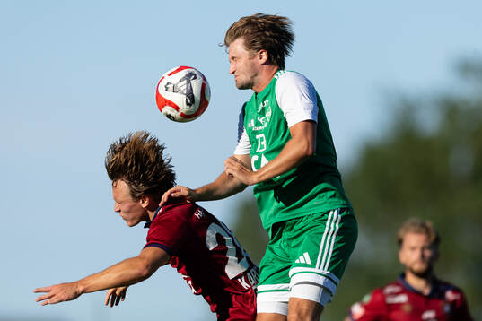Örgrytes Månz Karlsson och Zeniths Noah Kornbakk