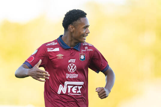 Örgrytes Marlon Ebietomere jublar