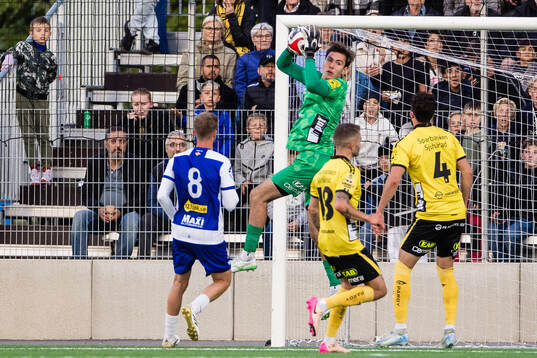 Elfsborgs målvakt Simon Eriksson