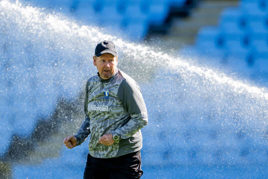 Assistant coach Peter Wettergren