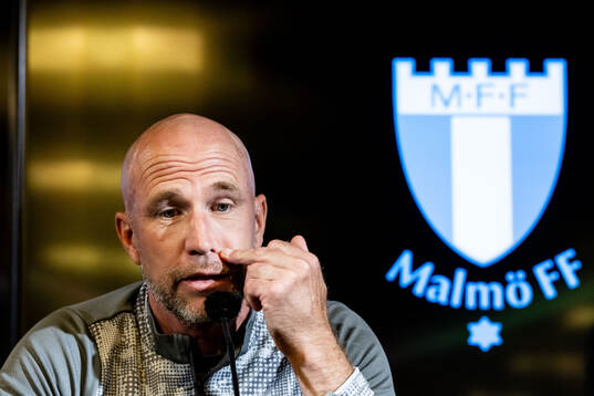Head coach Henrik Rydström