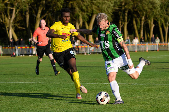 Löddes Suleban Abdulle och GAISs Jonas Lindberg