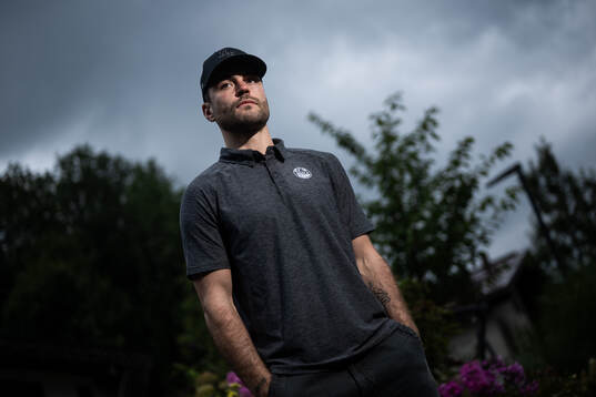 Bläddra bland fler bilder av Ishockey, SHL, Rögle, Porträtt Mark Friedman