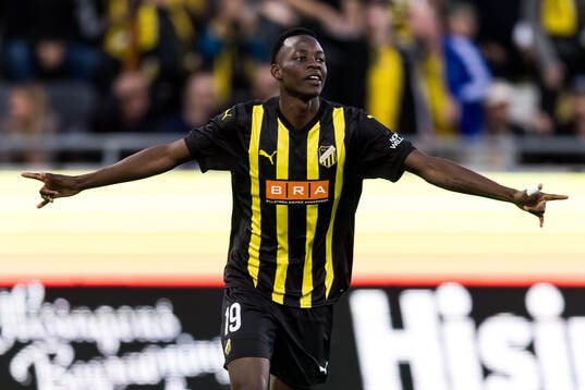 John Paul Dembe of Häcken celebrates
