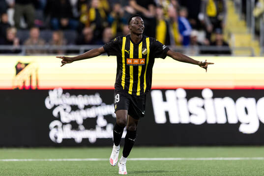 John Paul Dembe of Häcken celebrates