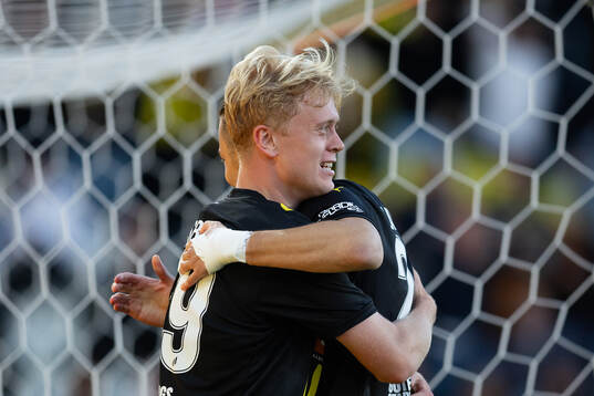 Isak Brusberg of Häcken celebrates