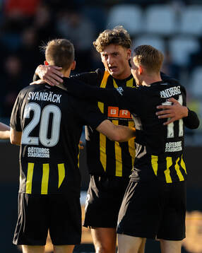 Silas Andersen of Häcken celebrates