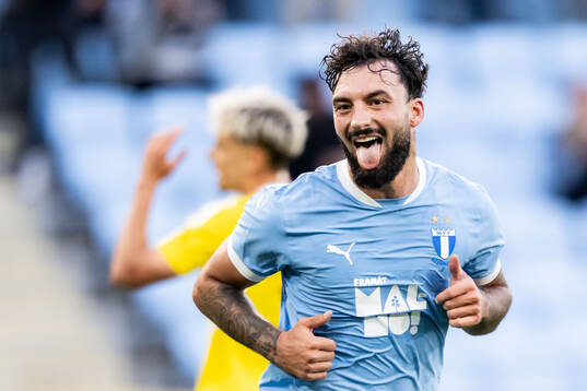 Sead Haksabanovic of Malmö FF celebrates his 2-0 goal
