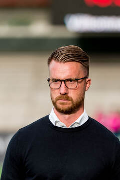 Växjö DFFs huvudtränare Olof Unogård
