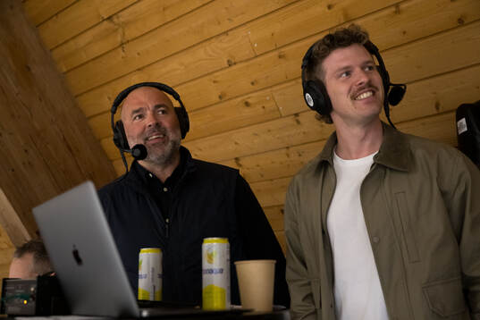 Expert Jesper Jäger och kommentator Adam Johansson