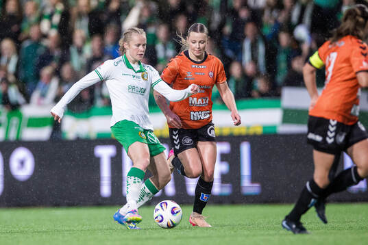 Hammarbys Julie Blakstad och Kristianstads Alice Egnér