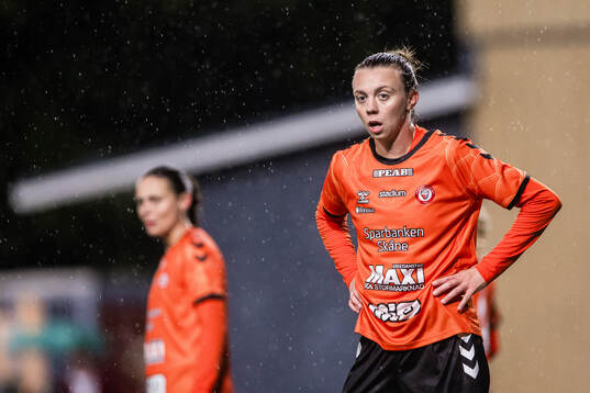 Kristianstads Lucy Roberts deppar