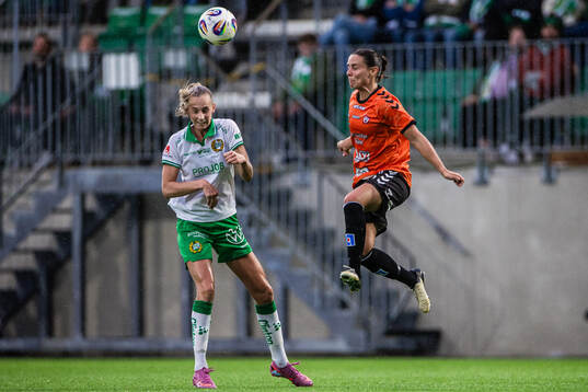 Hammarbys Ellen Wangerheim och Kristianstads Amy Sayer