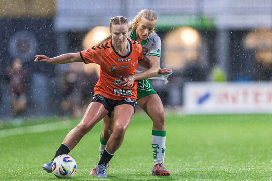 Kristianstads Mathilde Janzen och Hammarbys Smilla Holmberg