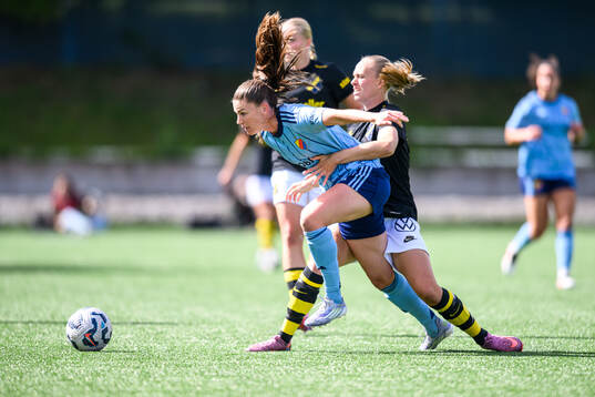 Bläddra bland fler bilder av Fotboll, Damallsvenskan, AIK - Djurgården