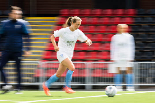 Malmö FFs Matilda Eriksson Kristell värmer upp