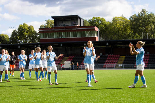 Malmö FFs spelare tackar publiken