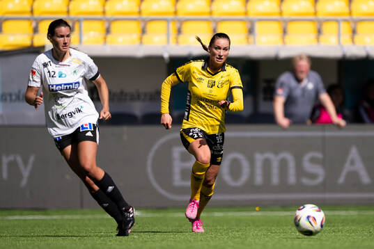 Mallbackens Emmi Dunn och Elfsborgs Izabella Bergström