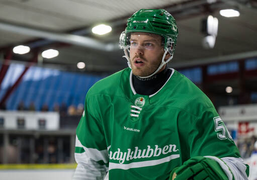 Rögles Filip Johansson jublar