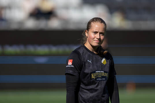 Häckens målvakt Fanney Birkisdottir