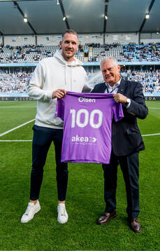 Malmö FFs målvakt Robin Olsen hyllades av ordförande