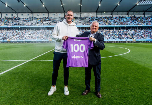 Malmö FFs målvakt Robin Olsen hyllades av ordförande
