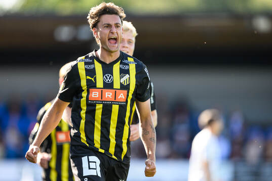 Bläddra bland fler bilder av Fotboll, Allsvenskan, Värnamo - Häcken