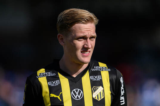 Häckens Olle Samuelsson vid lineup