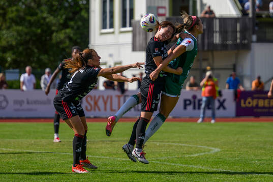 Piteås Josefin Johansson , Shiho Matsubara och Alingsås