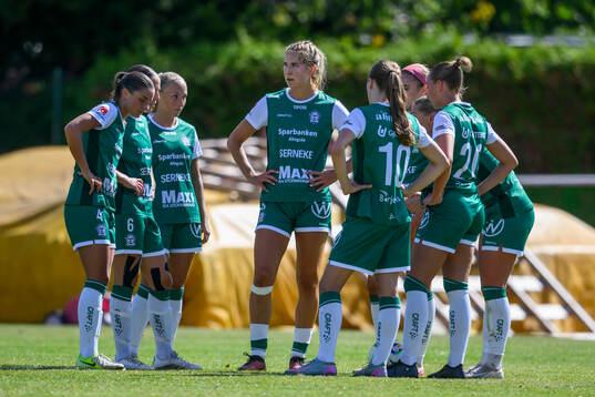 Alingsås spelare samlas