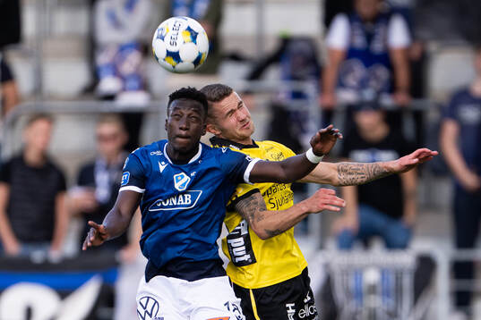 Halmstads Naeem Mohammed och Elfsborgs Julius Magnusson
