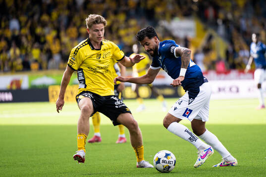 Elfsborgs Frederik Ihler och Halmstads Rami Kaib