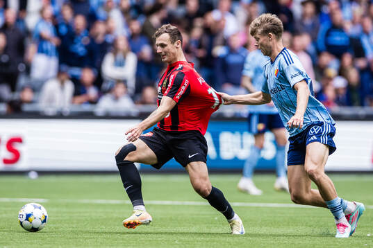 Brommapojkarnas Adam Skanning Jakobsen och Djurgårdens