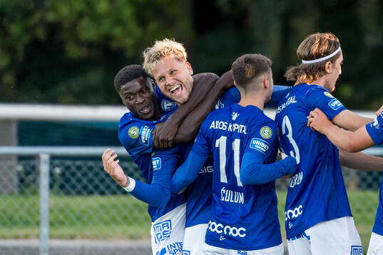 Trelleborgs Zean Peetz Dalugge jublar