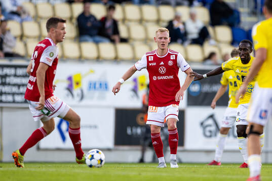 Sandvikens IFs målvakt Hannes Sveijer