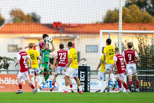Falkenbergs målvakt Anton Andersson