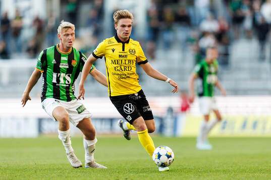 GAIS Joackim Fagerjord och Mjällbys Jeppe Kjaer