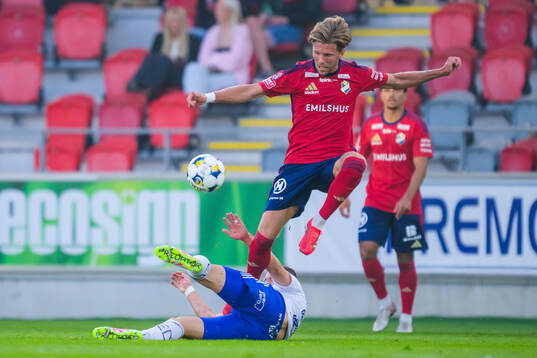 IFK Norrköpings Kevin Höög Jansson och Östers Noah