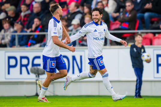IFK Norrköpings David Moberg Karlsson jublar