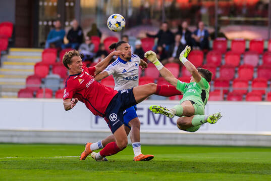 Östers Joel Voelkerling Persson och IFK Norrköpings